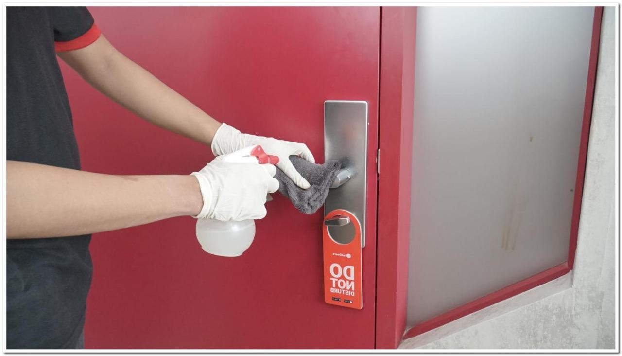 Reddoorz Plus Near Chadstone Mall Bekasi Dış mekan fotoğraf