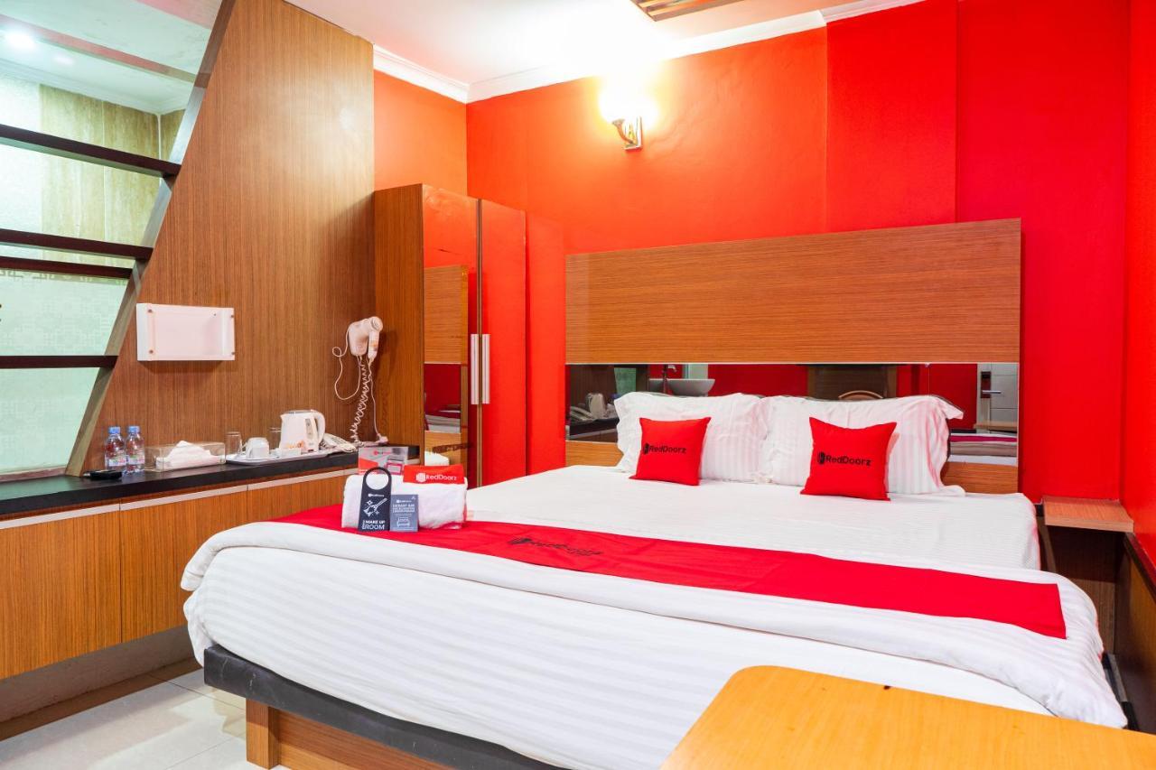 Reddoorz Plus Near Chadstone Mall Bekasi Dış mekan fotoğraf