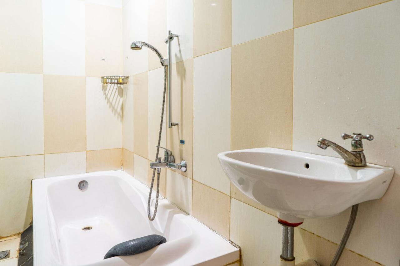 Reddoorz Plus Near Chadstone Mall Bekasi Dış mekan fotoğraf